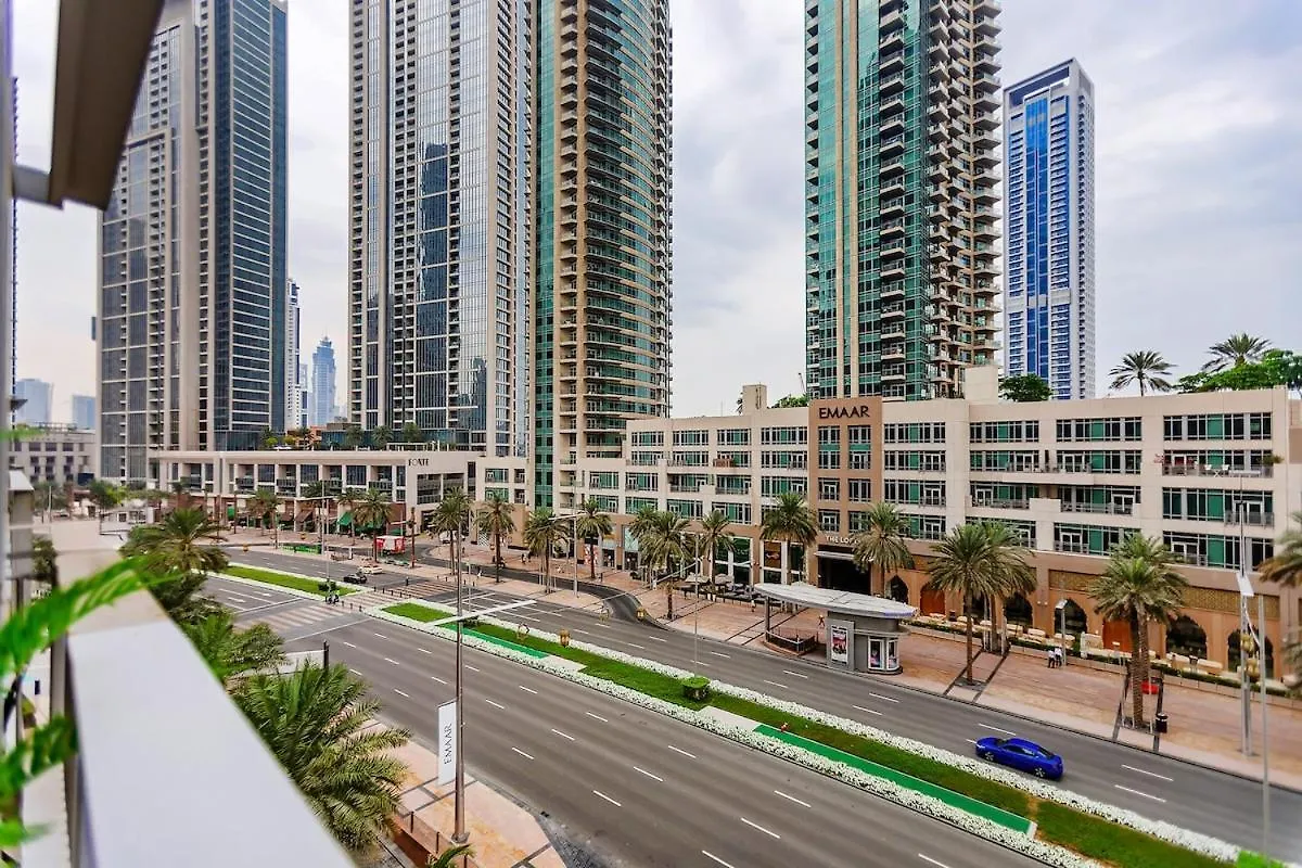 Studio Downtown Boulevard Dubai Apartment